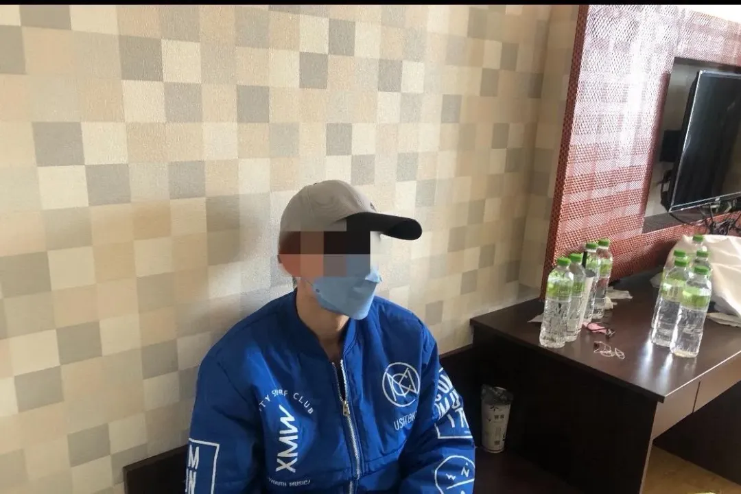 羅男改名叫「佛祖」,讓員警感嘆「做盡壞事,取名佛祖也難救」。(圖/中天新聞)