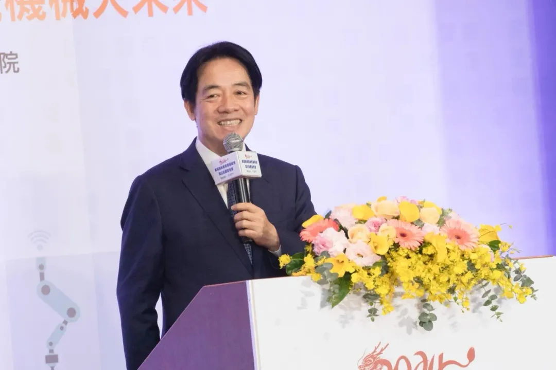 國民黨團日前提出國會改革5法,增訂藐視國會罪、固定邀總統到立院國情報告。(圖取自賴清德臉書)