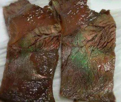 越鋒利的刀子切出的切面越平整，出現反光的機會也越高。（示意圖／資料庫）