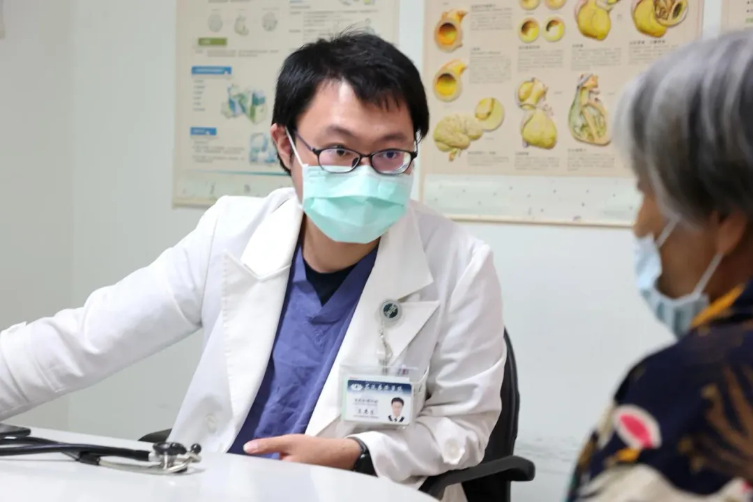 王惠生建議,若有上呼吸道或腸胃道感染的症狀,應盡速就醫避免引發更嚴重的合併症。(圖/花蓮慈濟醫院)