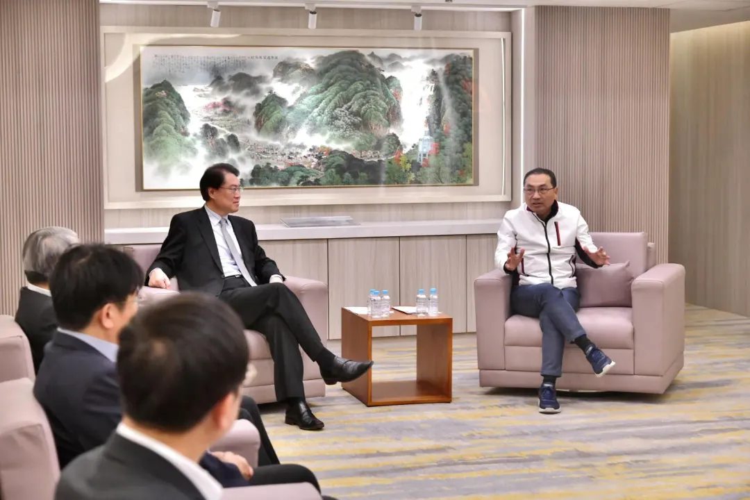 新北市長侯友宜、內政部長林右昌21日會面。（圖/新北市府提供）