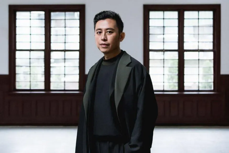 前新竹市長林智堅沒有出現在蔡英文推出的「辣台妹寫真輯」之中。（圖／翻攝自林智堅臉書）