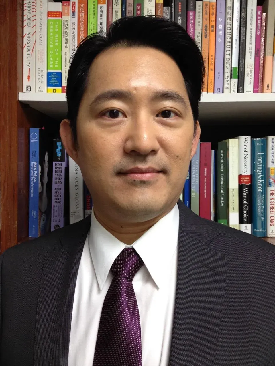 韓國瑜推政大教授盧業中擔任基金會執行長但遭綠營反對。(攝自政大官網)