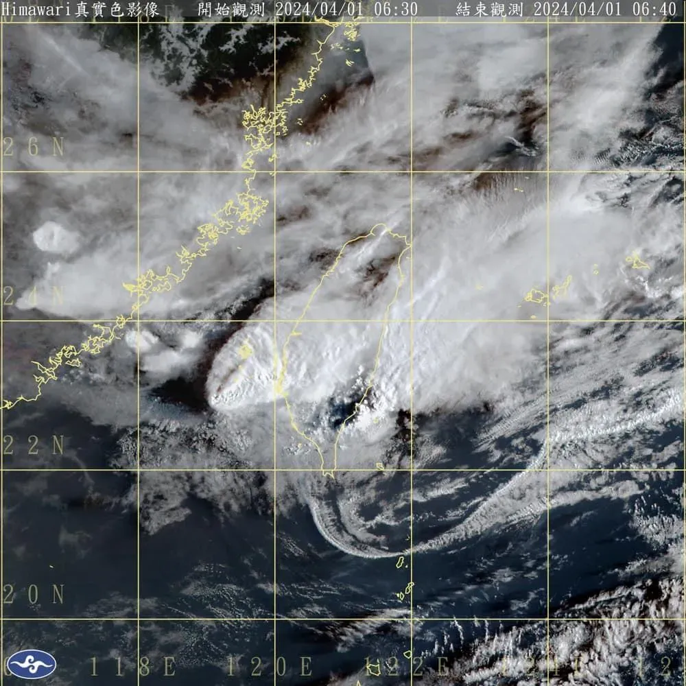 鄭明典：還有雷陣雨機率。（圖／翻攝鄭明典臉書）