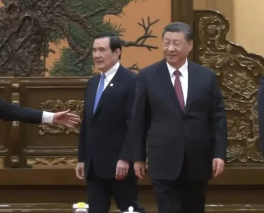 中共中央總書記習近平、中國國民黨前主席馬英九。(圖/中天新聞)