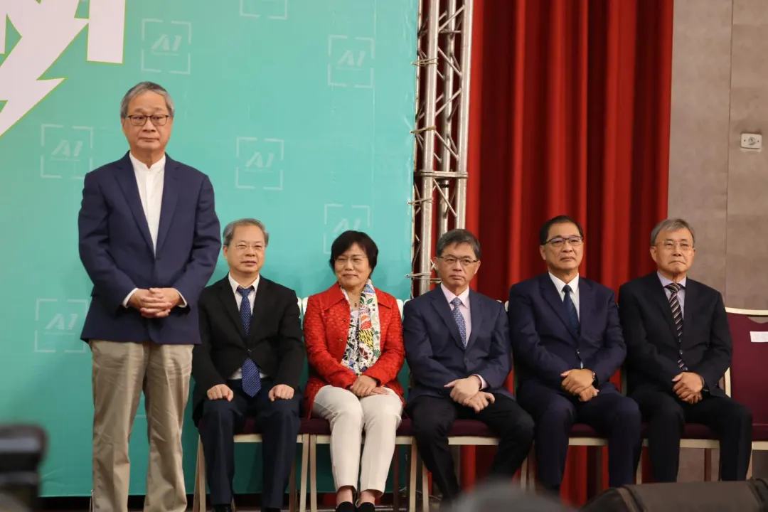 小野將出任文化部長,被視為是準總統賴清德所強調的「民主大聯盟」精神體現。(圖/記者李俊毅攝)