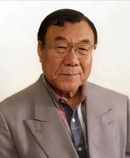 村松康雄。(圖/X)