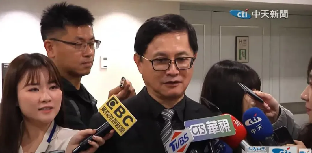 童子賢認為核能可以陪伴綠能共建。（圖／中天新聞）