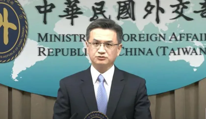 外交部發言人劉永健表示,外交部將會對徐巧芯採取法律行動。(圖/中天新聞)