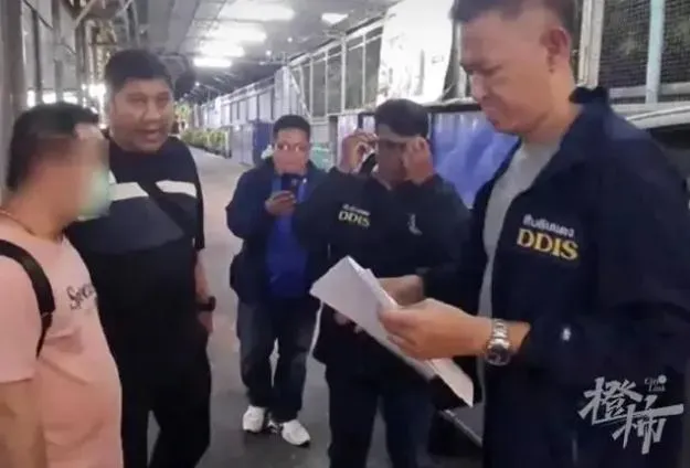泰國犯罪集團綁走5名陸客,成員中竟有現任及前任員警。(圖/翻攝魯中晨報)