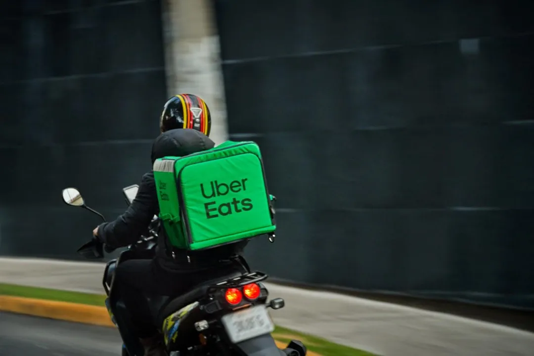 7月15日起至7月18日foodpanda、Uber Eats將暫停提供外送服務。(圖/Uber eats官網)