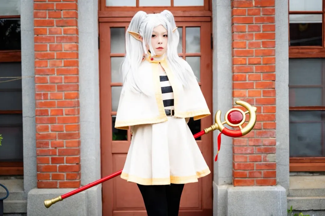 新竹市長高虹安Cosplay《芙莉蓮》。(圖/新竹市府提供)