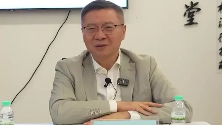上海復旦大學中國研究院院長張維為在座談中稱台灣可能沒下次大選。（圖／翻攝觀察者網）