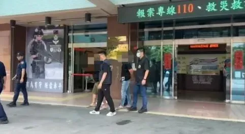 台中警方成功逮住兩人。（圖／翻攝畫面）