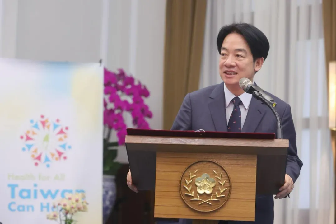 賴清德從520上任至今,李艷秋直言,賴清德根本就是隻鬥雞。(圖取自賴清德臉書)