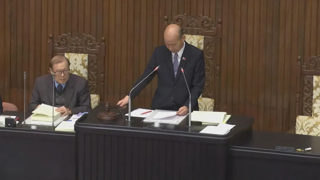 針對國會改革法案行政院提出覆議,韓國瑜13日上午召開朝野協商(攝自中天新聞)