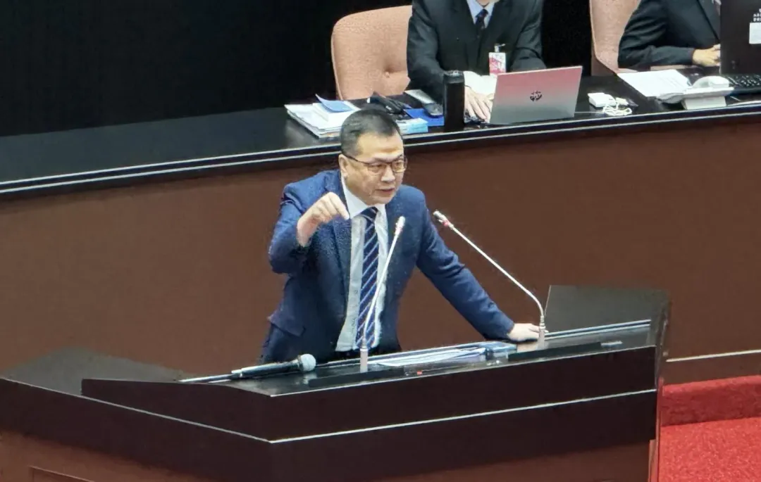 國民黨立委羅智強日前對綠營名嘴張宇韶提告並求償30萬元。(資料照/中天新聞)