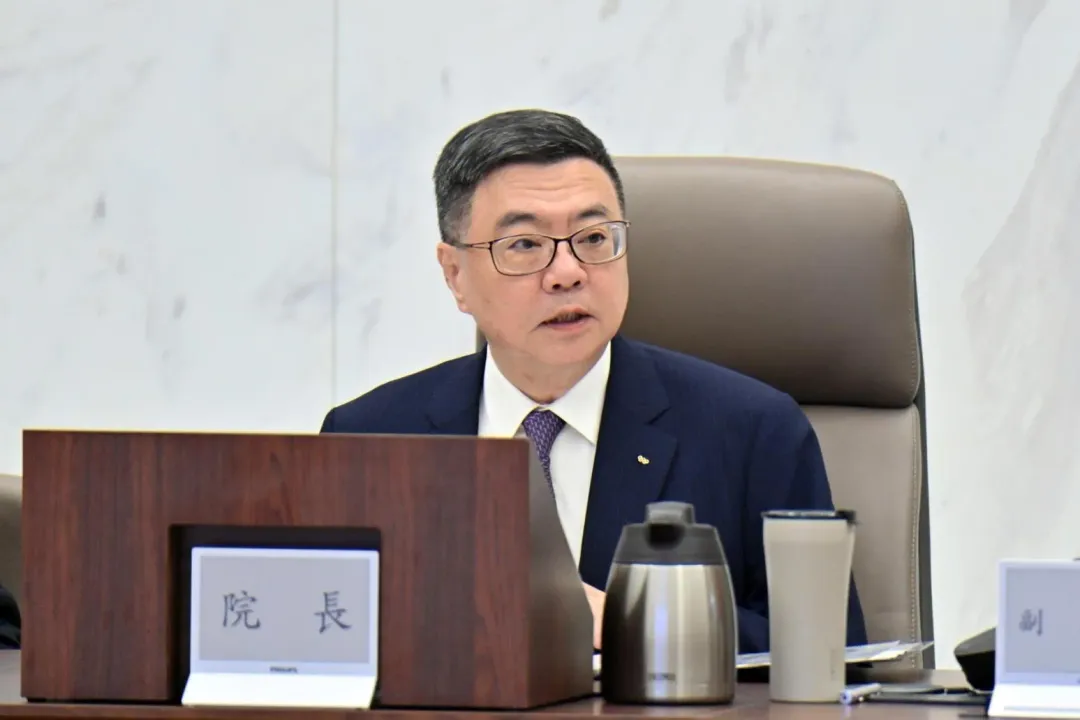 卓榮泰針對國會改革法案提出覆議。(圖/行政院提供)