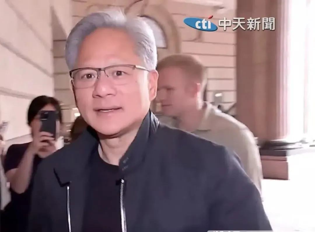 輝達執行長黃仁勳日前訪台掀起一股旋風。(資料照/中天新聞)