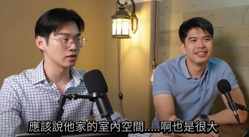 曾在輝達擔任實習生的Rick分享到黃仁勳家開派對的所見所聞。(圖/翻攝自YT@保羅麥克風)