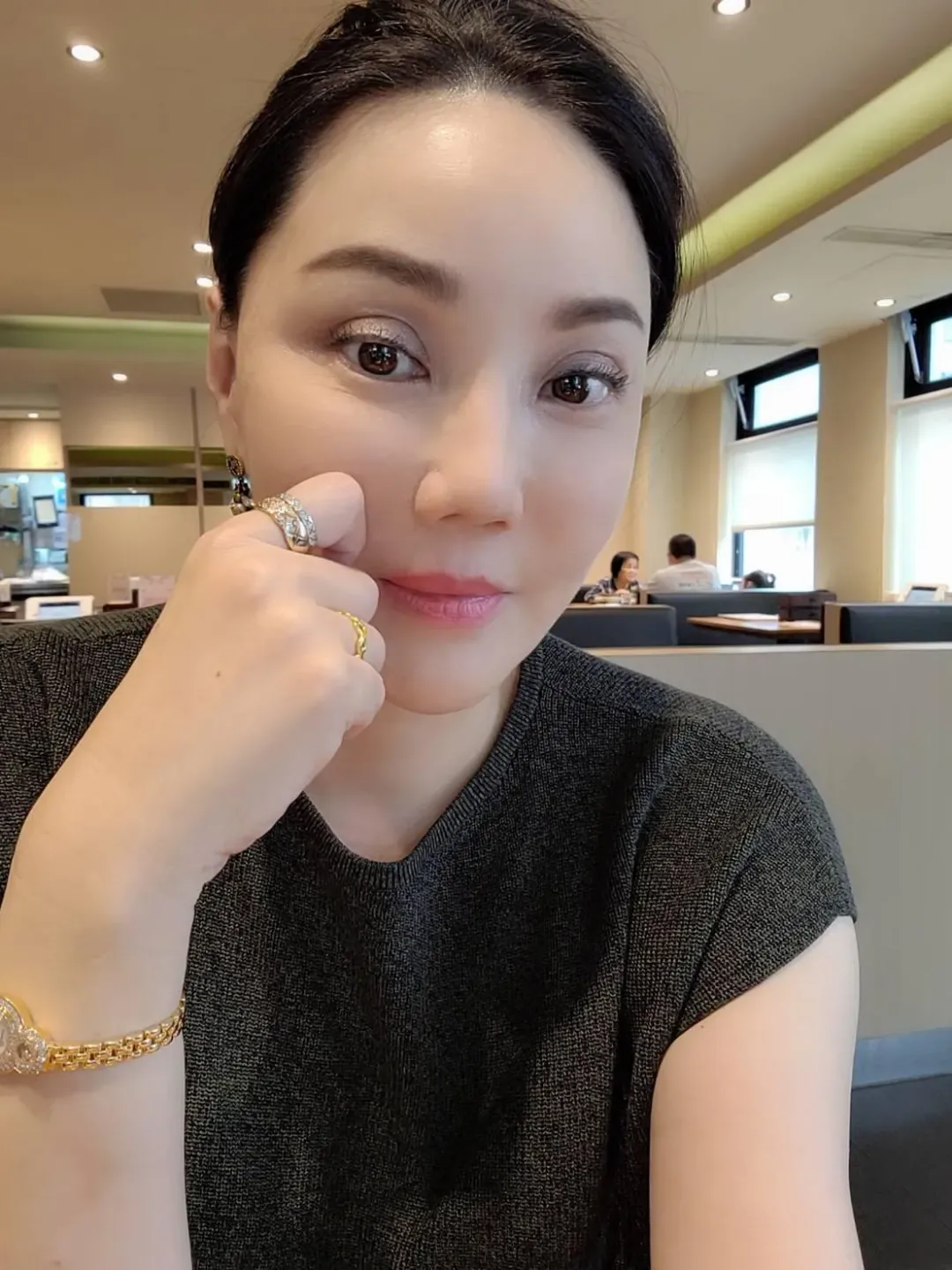 命理師沈嶸。