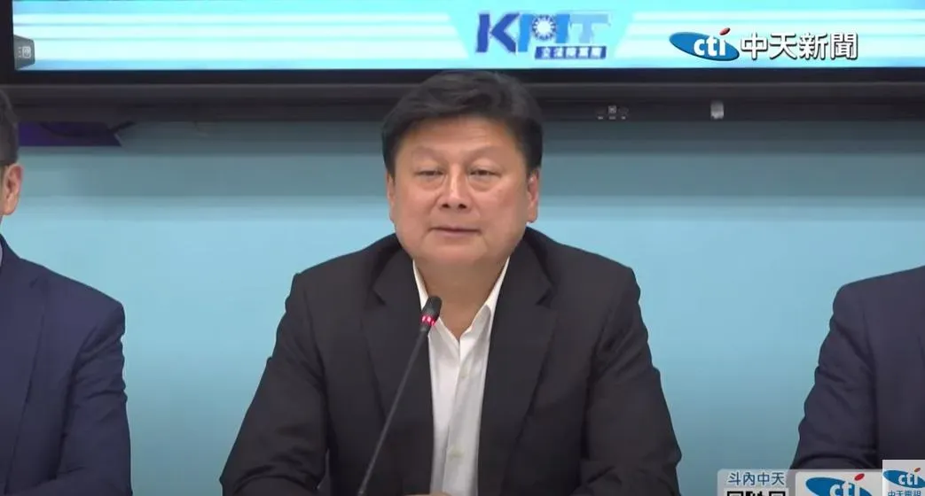 國民黨立院黨團總召傅崐萁痛批總統賴清德搞皇帝制秀下限。(圖/中天新聞)