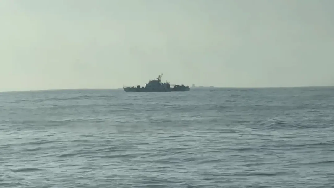 大陸海警船。(圖/海巡署提供)