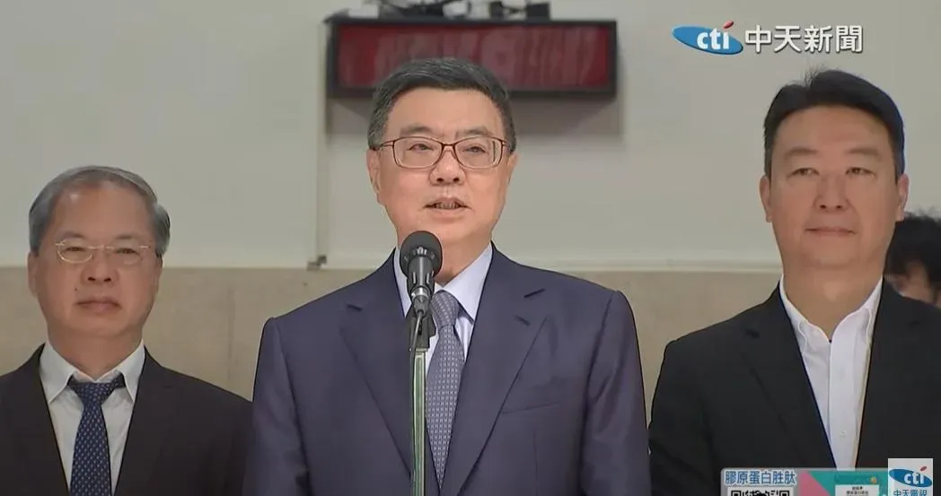 張啓楷放話若是未來1週停電或跳電超過1萬戶,行政院長卓榮泰備詢時議場就關冷氣。(圖/中天新聞)