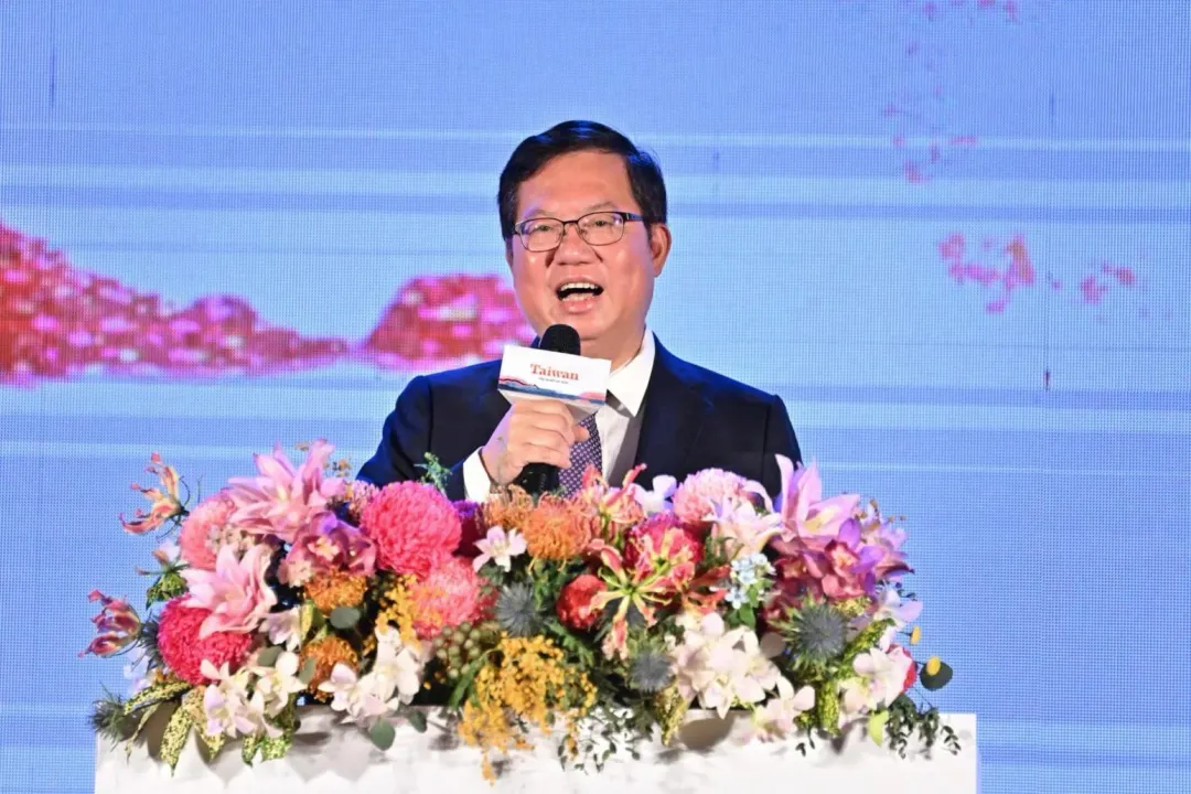 前桃園市長鄭文燦因涉貪遭收押。(圖/翻攝自鄭文燦臉書)