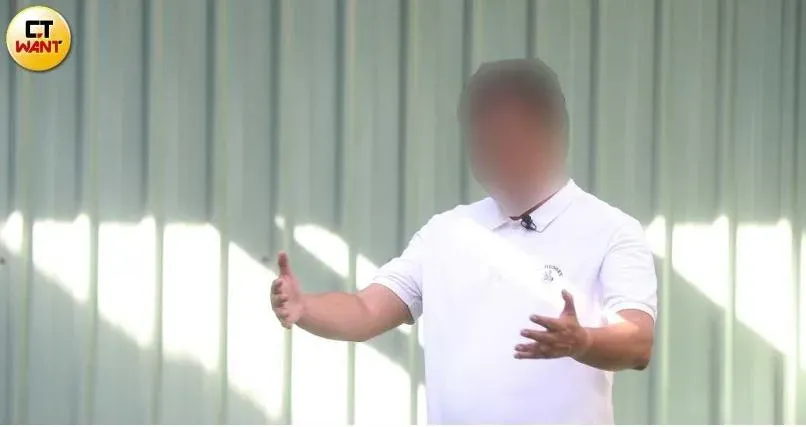 龍巖前業務阿國因遲遲無法交付塔位而幾乎眾叛親離，連最好的兄弟都曾在一氣之下對他動粗。（圖／CTWANT）