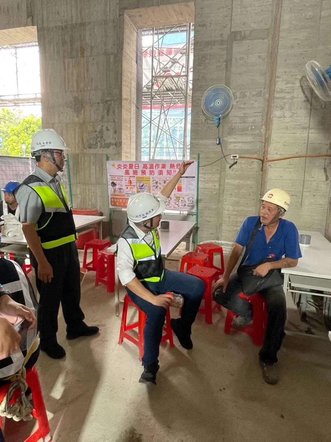 蘇俊賓與勞動部長何佩珊視察戶外作業熱危害預防觀摩會（圖／桃園市政府提供）