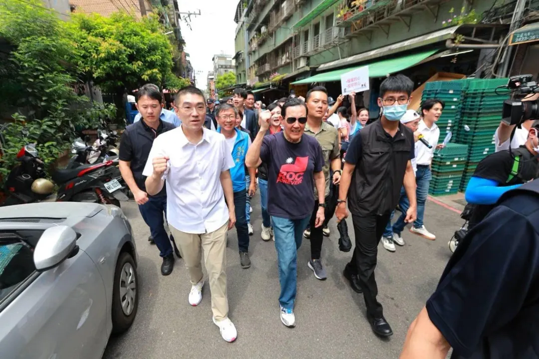 馬英九力挺謝國樑。（圖/翻攝謝國樑臉書）