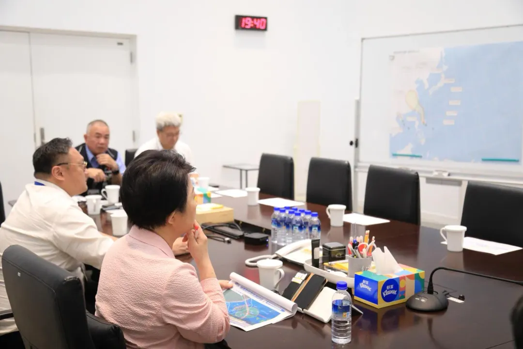 盧秀燕訪美前召開防颱整備會議。（圖/台中市政府提供）
