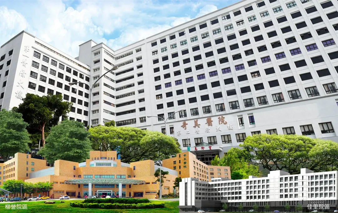資深眼科醫師王志盟原預定11月轉任柳營奇美醫院，卻因薪資條件引發爭議，指控院方首年月薪保障5萬元、隔年改為零底薪。（圖／取自奇美醫院官網）