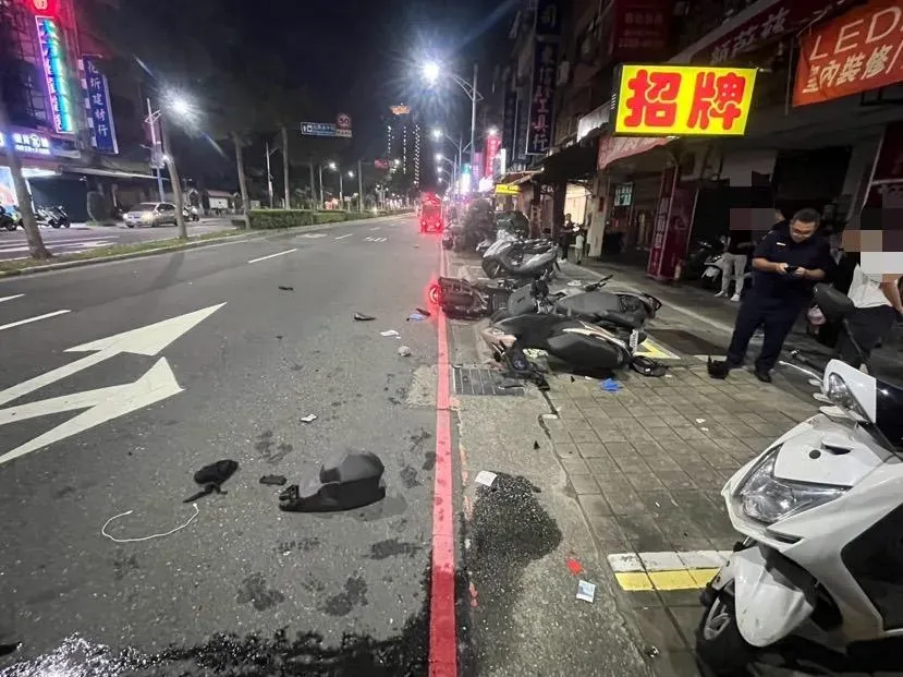 邱男OHCA，由救護車送往新光醫院急救。（圖／民眾提供）