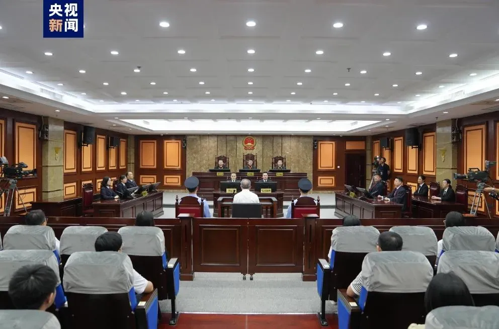 陳如桂一審被判無期徒刑、沒收所有財產。（圖／翻攝央視）