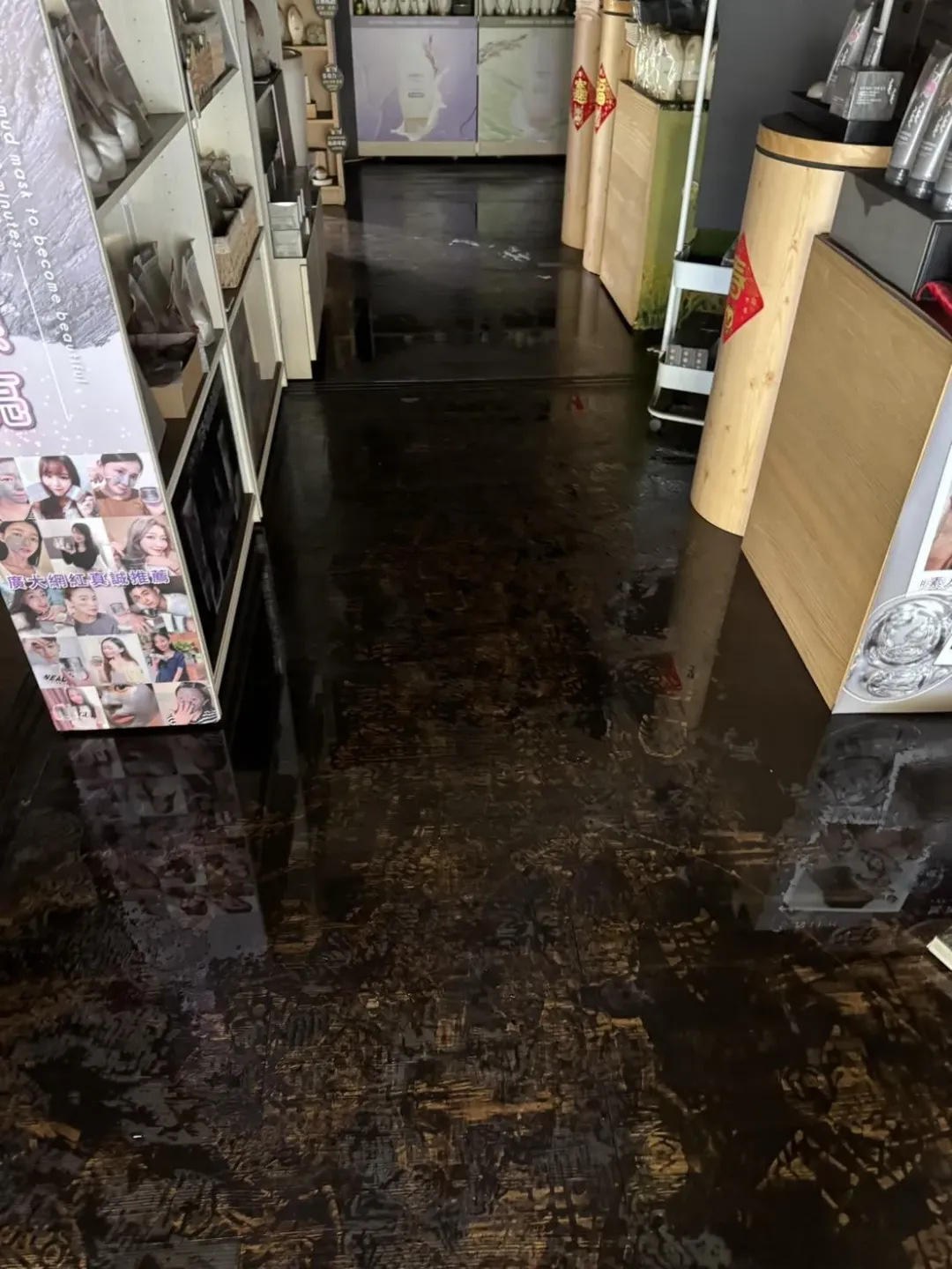 嘉義市知名景點「檜意森活村」發生火警。(圖/中天新聞)
