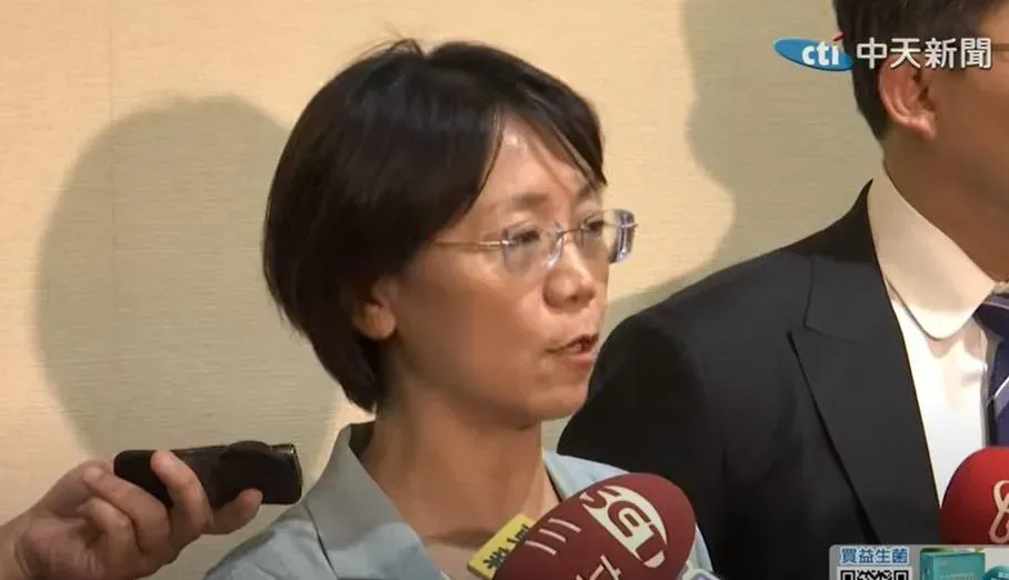 翁曉玲怒批,是誰給台電這麼大的底氣,可以對立委頤指氣使。(圖/中天新聞)