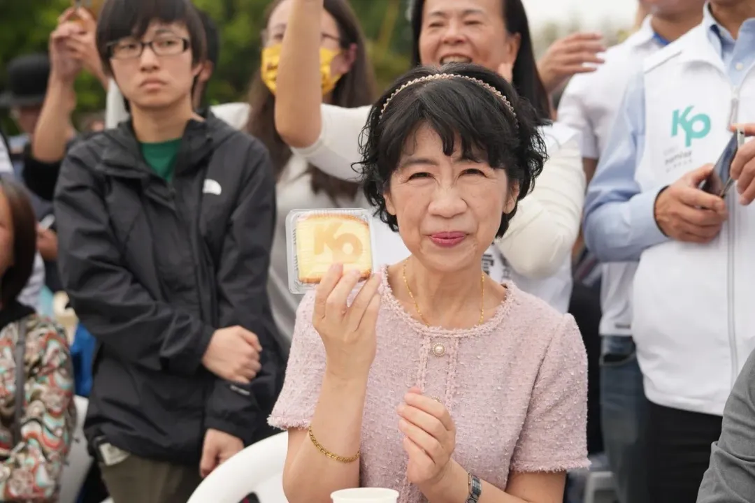 陳佩琪今表示,她算是有犯意,但未有犯行,請法院從輕量刑。(圖取自陳佩琪臉書)