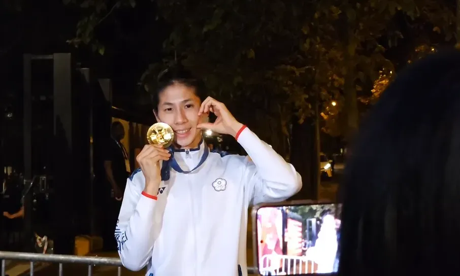 林郁婷感謝教練為她做的努力。（圖／畫面來源：中時記者陳筱琳）
