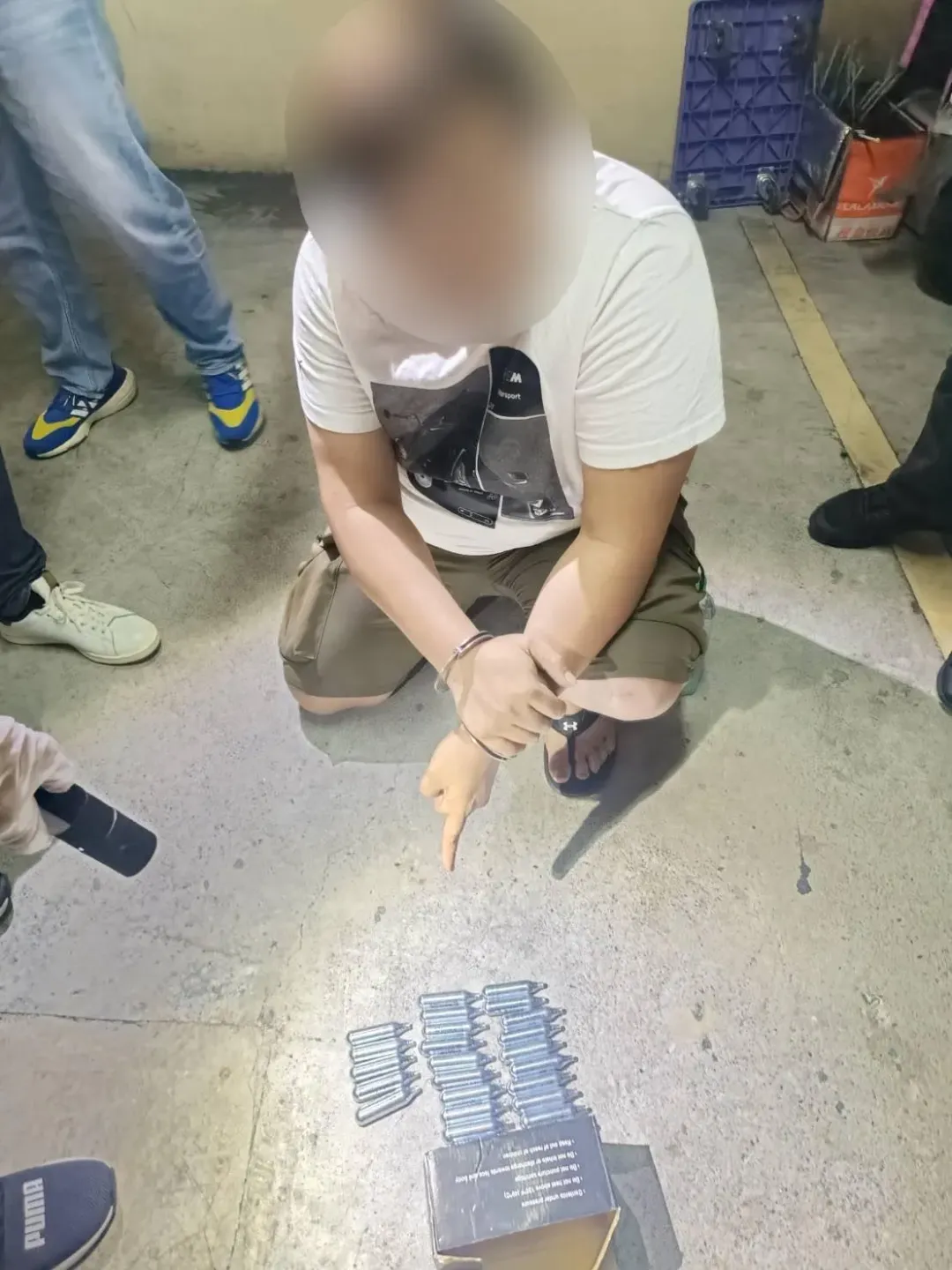 台南何姓男子與賴姓被害人有債務糾紛。(圖/翻攝畫面)