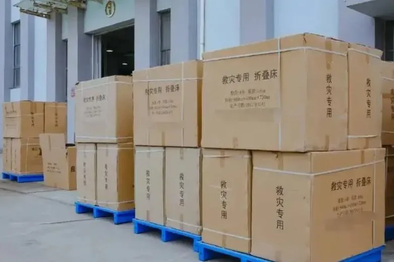 某救災物資儲備中心內的儲備物資。(圖/翻攝中國慈善家)