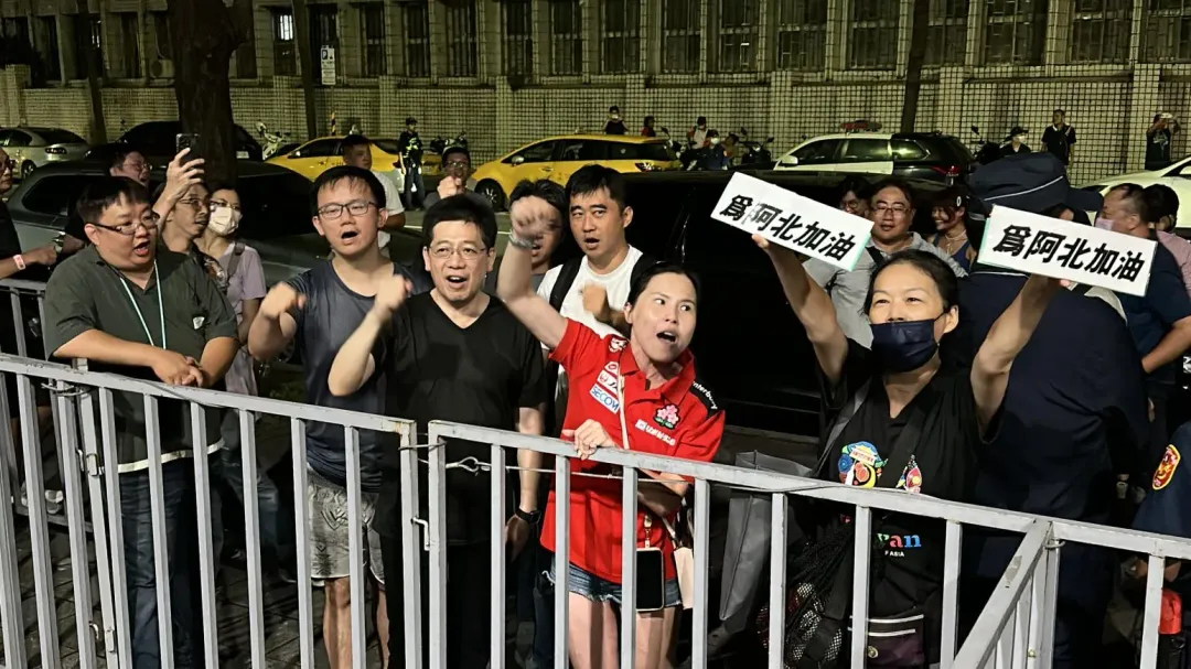 民眾黨前秘書長謝立功建議主席柯文哲進行認罪協商才是對他最好的策略。(資料照/中天新聞)