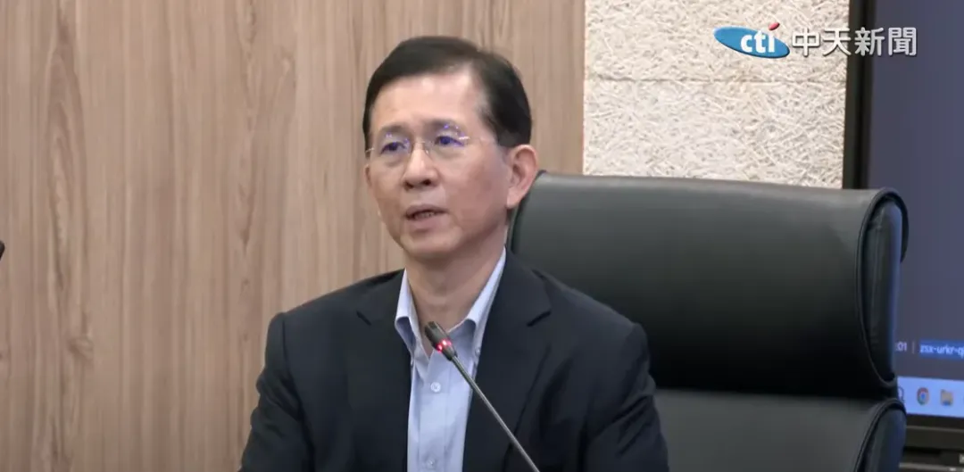 數發部長黃彥男14日說明。(圖/中天新聞)