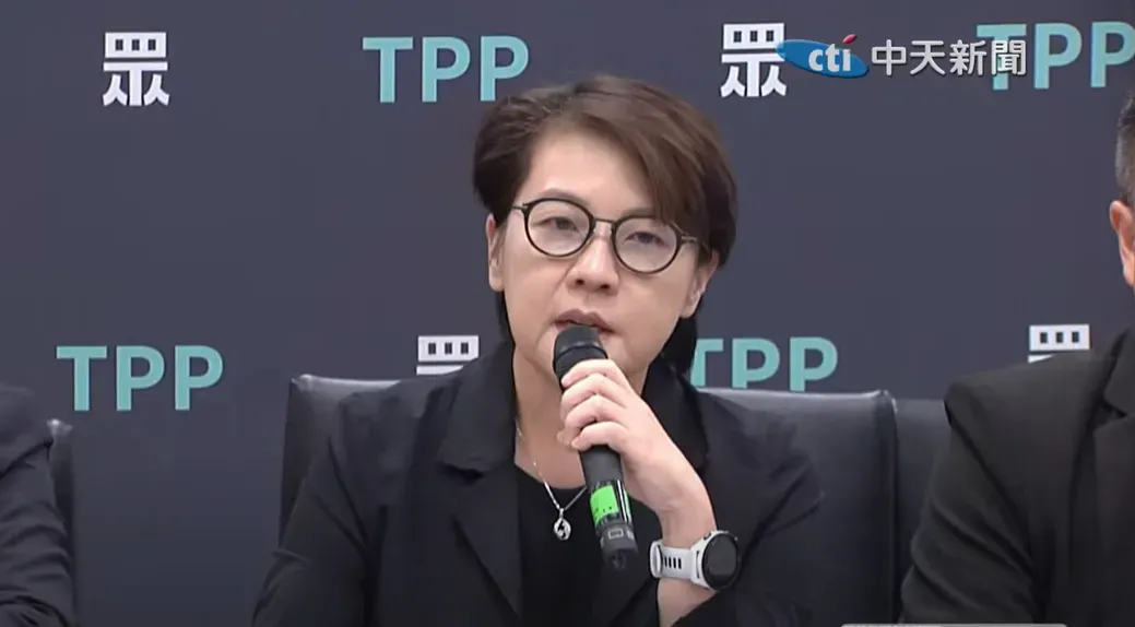 據了解,柯文哲與應曉薇的3次便當會,黃珊珊都在場。(圖/中天新聞)