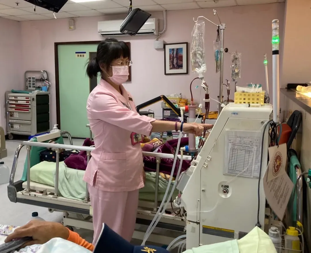 台灣的洗腎人盛行率高居世界第一位,依據2022台灣腎病年報指出,台灣洗腎盛行人數近9萬。(圖/南投醫院提供)