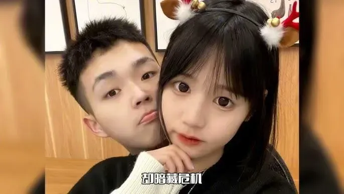 19歲百萬女網紅張悅墜樓身亡。(圖/翻攝快手)