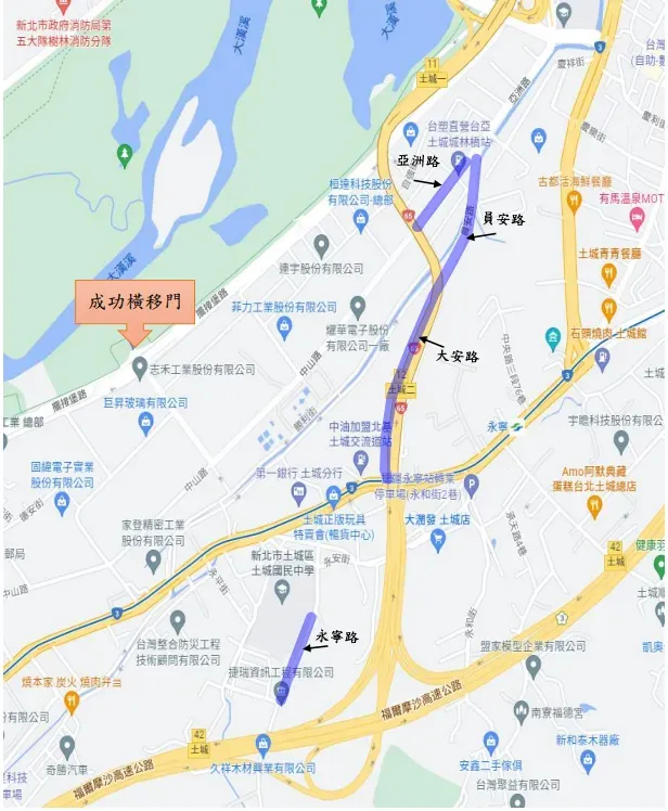 新北市水門周邊紅黃線開放停車路段。(圖/新北市政府提供)