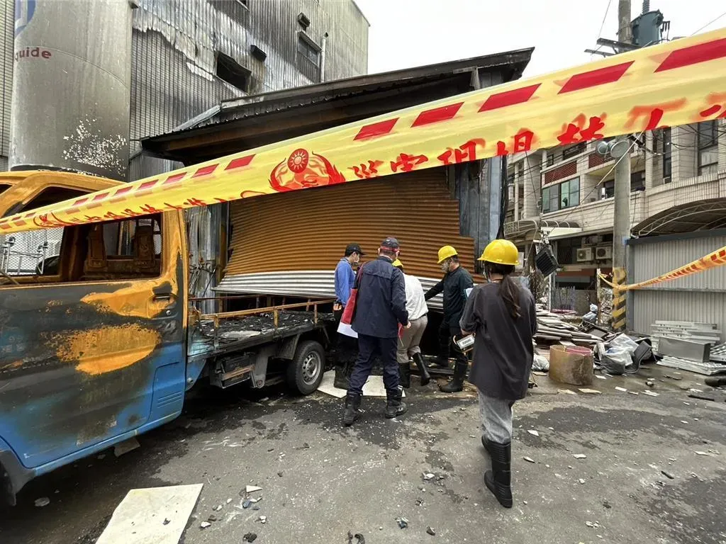 東港安泰醫院3日驚傳火警釀9死。(圖/翻攝畫面)