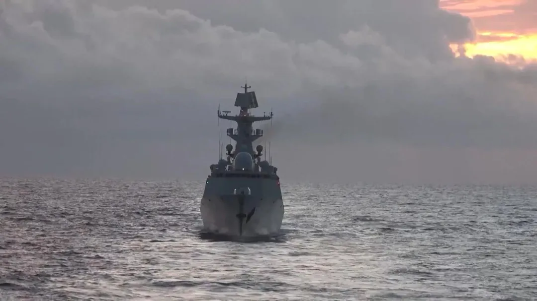 解放軍日前執行「聯合利劍-2024B」圍台軍演。（圖／央視）